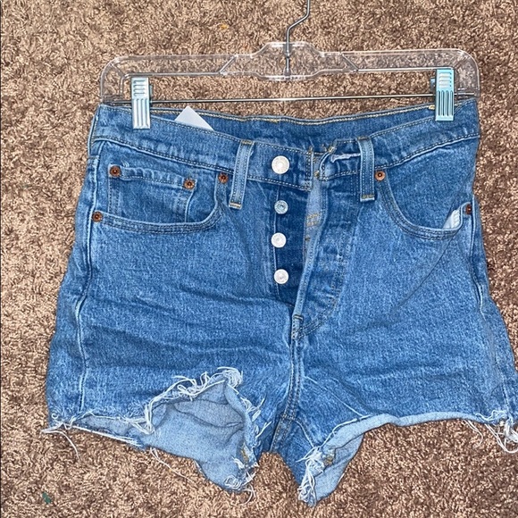Levi’s Jean shorts - Picture 1 of 4